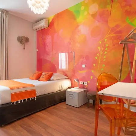 Cecil Adults Only Hotel