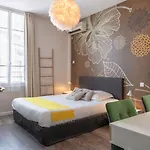 De Charme Cecil Hotel 3*