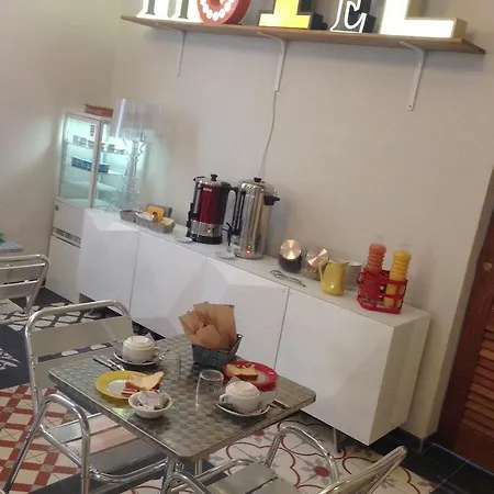 Hôtel Cecil 3*