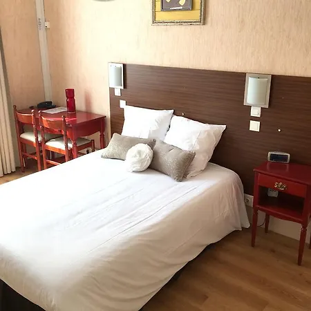 Hôtel Cecil Hotel
