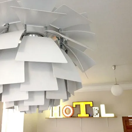 Hôtel Cecil Hotel 3*