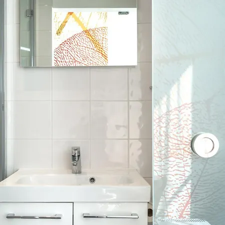 Cecil Adults Only Готель